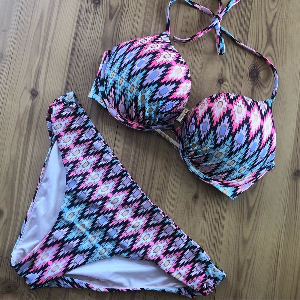 Victoria’s Secret Miraculous Bombshell Bikini